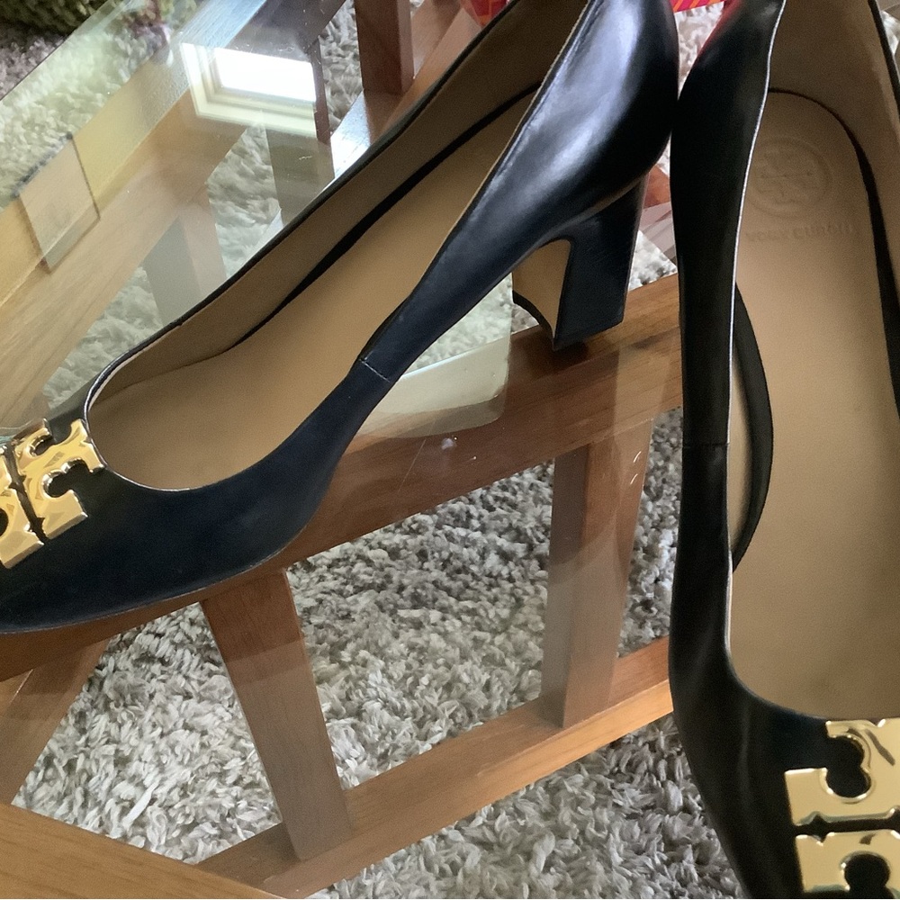 Tory Burch Raleigh pump - Picture 3 of 9